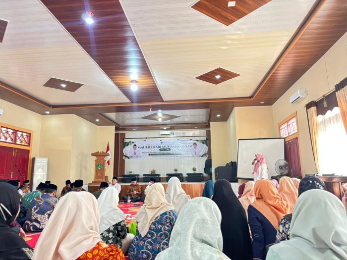Kepala MTsN 6 Sarolangun Hadiri Maulid Nabi di Kemenag Kepala MTsN 6 Sarolangun Hadiri Maulid Nabi di Kemenag