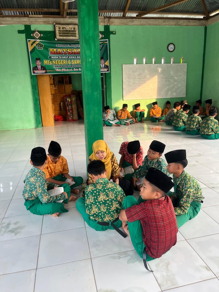 MTsN 6 Sarolangun Gelar Mengaji Rutin Sebelum Pelajaran
