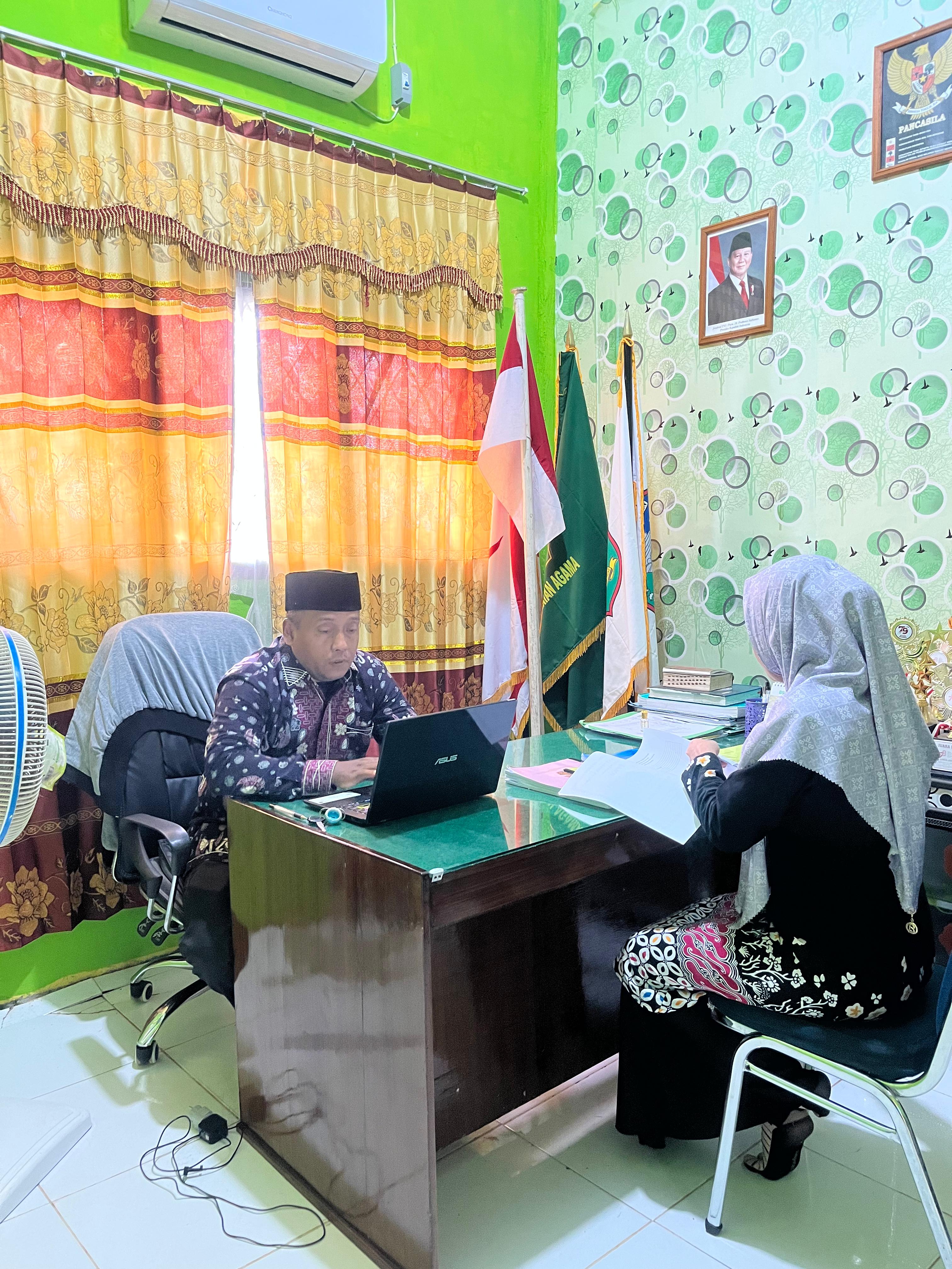 Kepala MTs Negeri 6 Sarolangun Laksanakan Supervisi Terhadap Guru MTs Negeri 6 Sarolangun.