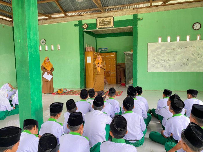 Puskesmas Pauh Gelar Penyuluhan Kesehatan Gigi di MTsN6 Sarolangun