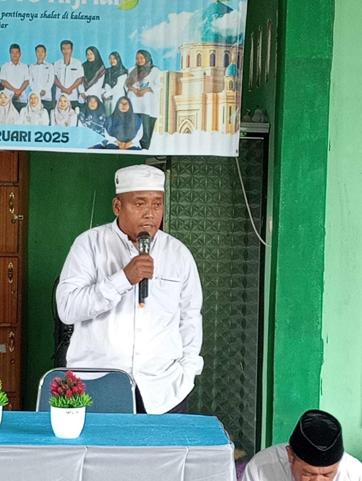 PERINGATAN ISRA MI'RAJ 1446 H DI MTSN 6 SAROLANGUN dengan tema 