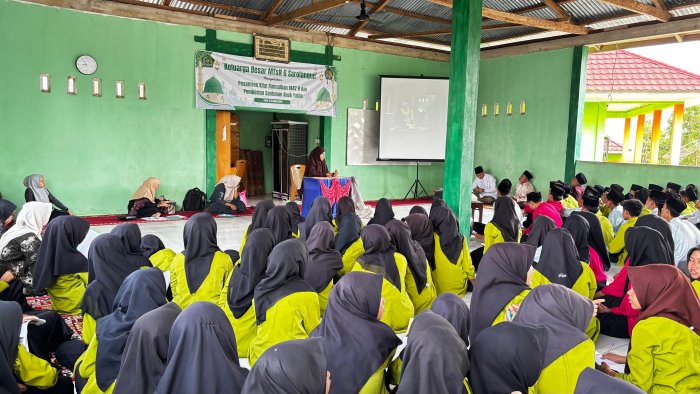 MTsN 6 Sarolangun Hari Pertama Adakan Pesantren Kilat Bahas Perjuangan Nabi