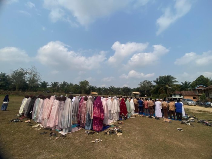 MTsN 6 Sarolangun Gelar Shalat Istisqa di Pauh MTsN 6 Sarolangun Gelar Shalat Istisqa di Pauh