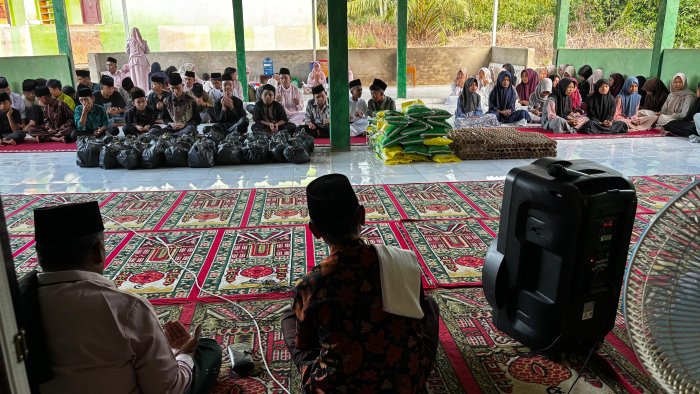 MTsN 6 Sarolangun Adakan Buka Puasa dan Santunan Anak Yatim